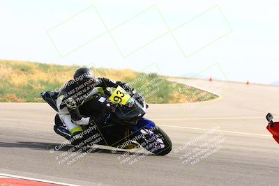 media/Apr-30-2023-CRA (Sun) [[020fcf5d43]]/Race 14-400 Expert-Amateur Superbike/